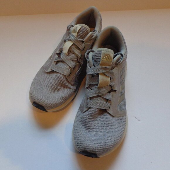 adidas‎ womens Edge Lux 4 Running Shoe FW9260 Glory Grey/Silver/Grey Size 9.5M - Picture 2 of 7